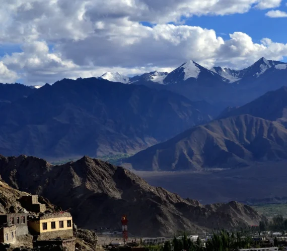 Leh (453 KM)
